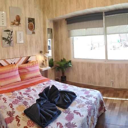 Begona 408 Compact City Center Studio By Namaste Elite ตอร์เรโมลิโนส ภายนอก รูปภาพ
