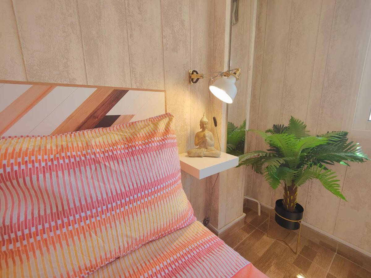 Begona 408 Compact City Center Studio By Namaste Elite ตอร์เรโมลิโนส ภายนอก รูปภาพ