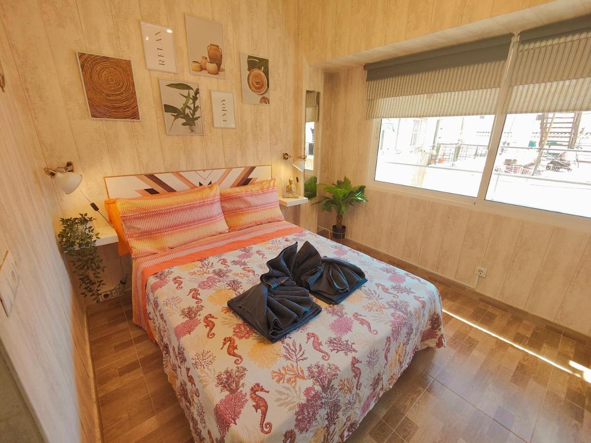 Begona 408 Compact City Center Studio By Namaste Elite ตอร์เรโมลิโนส ภายนอก รูปภาพ